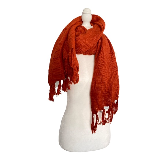 Cejon Women’s Rust Scarf - Picture 2 of 4
